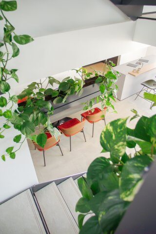 2-04 staircase dining